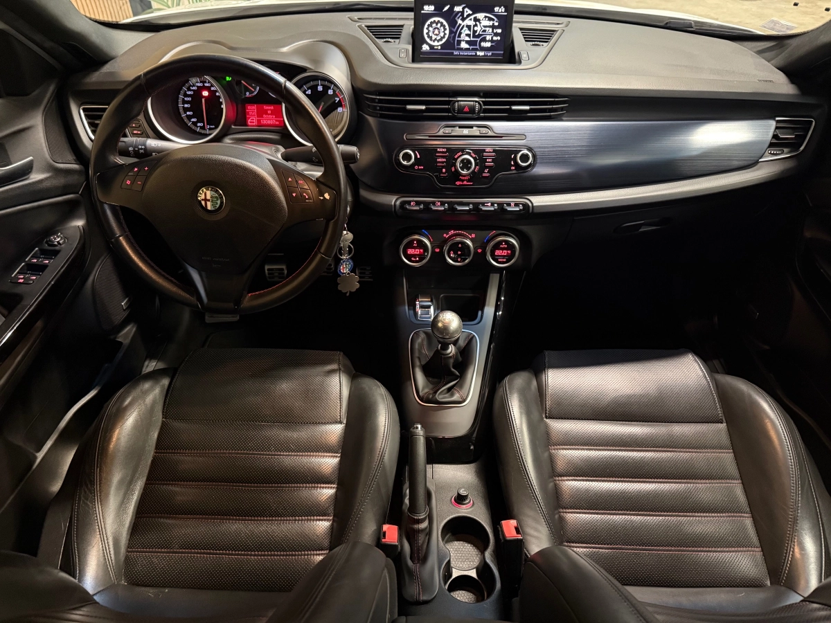 Alfa Romeo Giulietta - photo 9