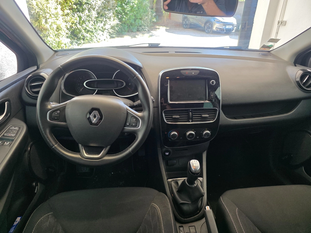 Renault Clio - photo 9