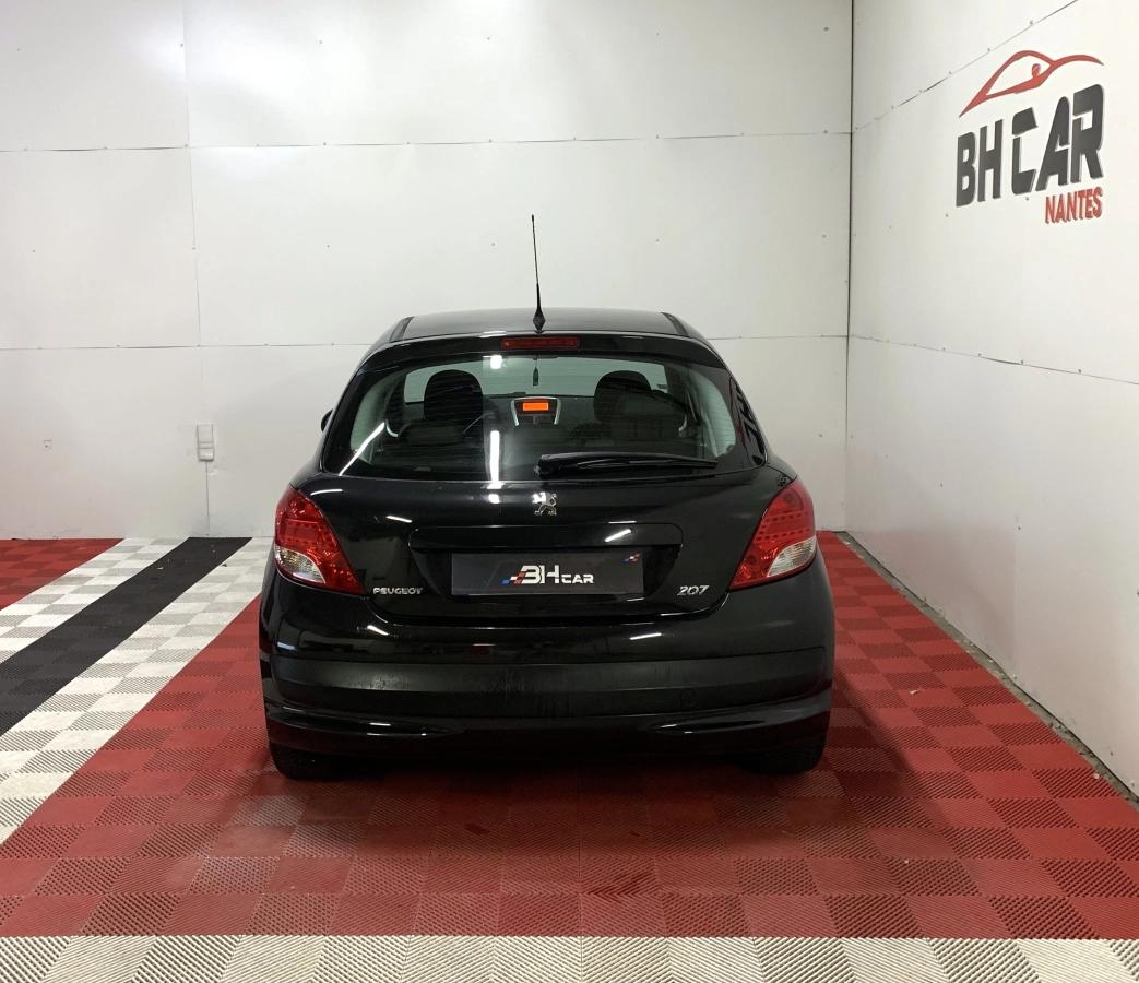 Aperçu indisponible de Peugeot 207
