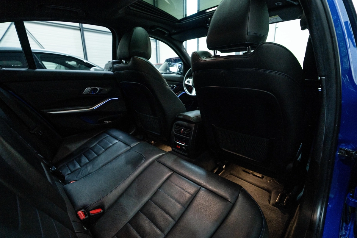 Bmw Serie 3 - photo 18
