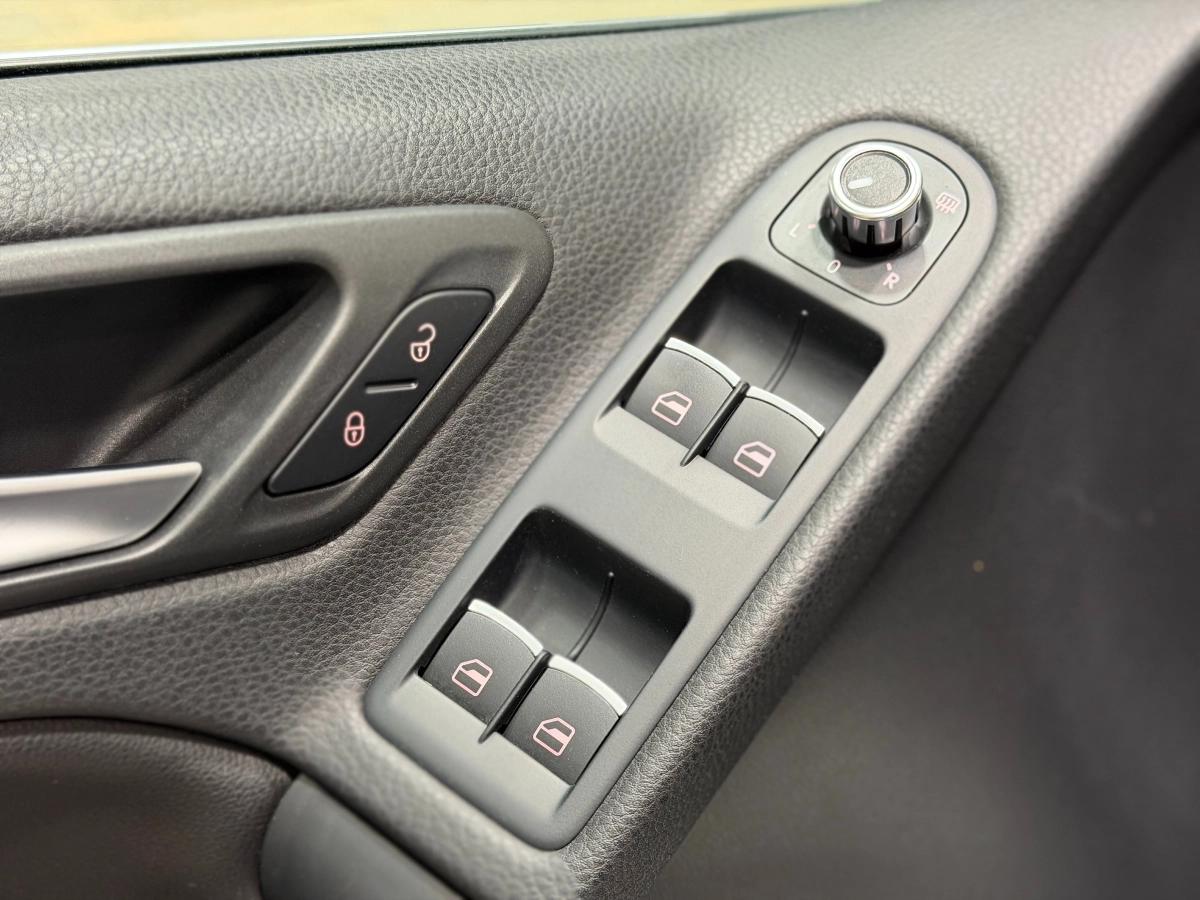 Volkswagen Golf CABRIOLET 2.0 TSI 210 GTI DSG BVA