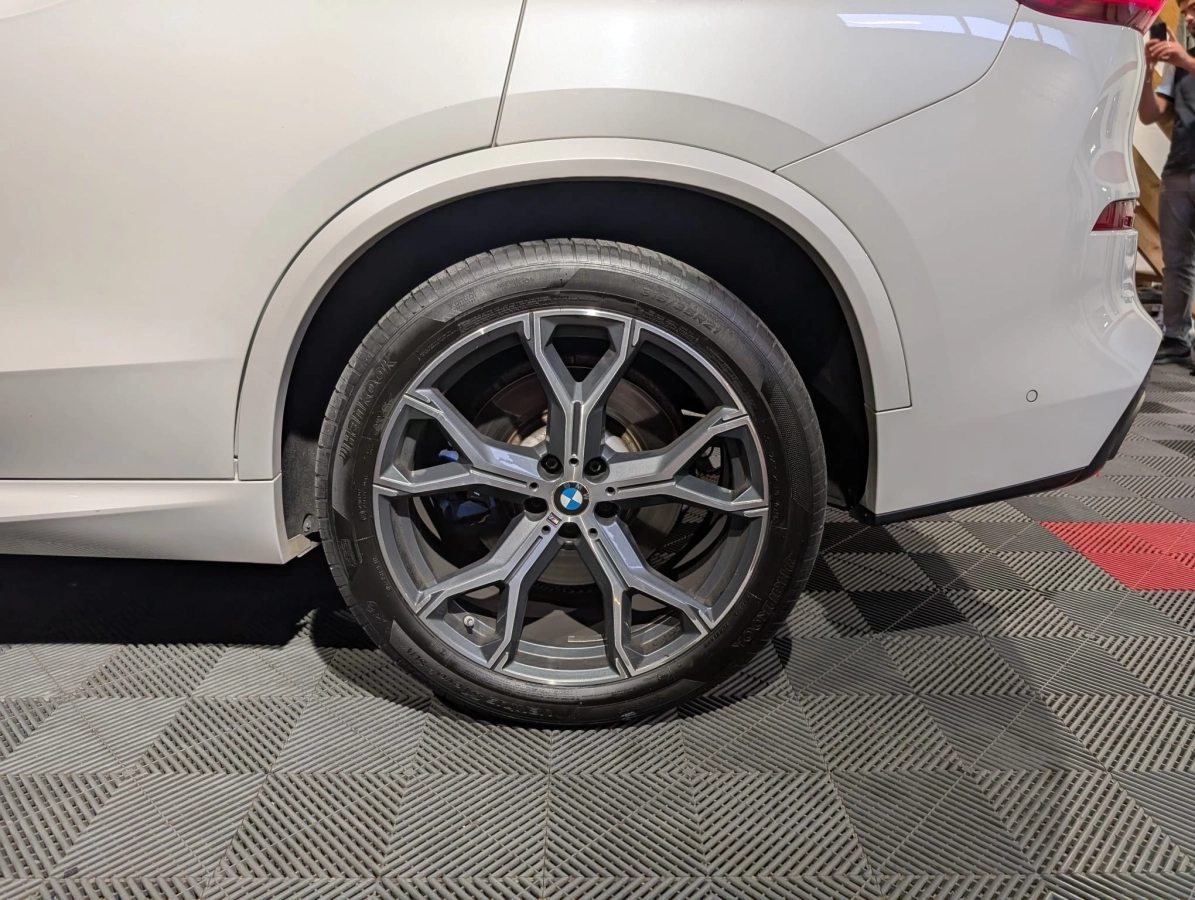 Bmw X5 - photo 42