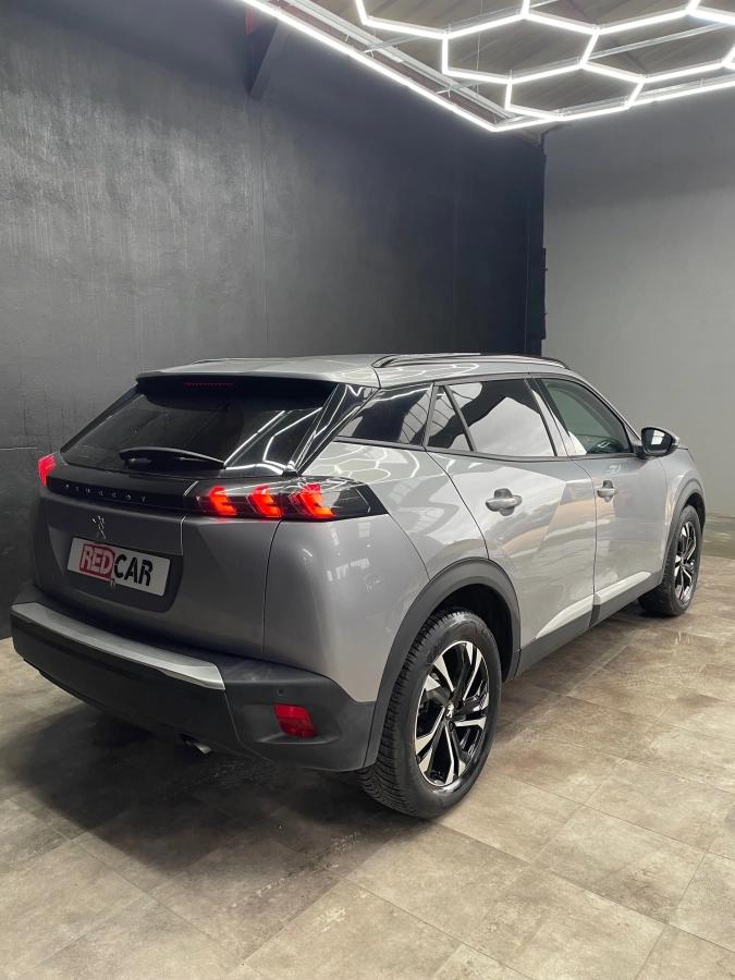 Peugeot 2008 GENERATION-I 1.2 PURETECH 100 ALLURE