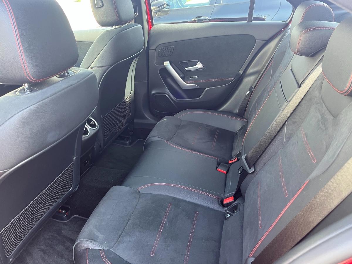 Mercedes Classe A LIMOUSINE 2.0 35 305 AMG 4MATIC 7G-DCT SPEEDSHIFT BVA
