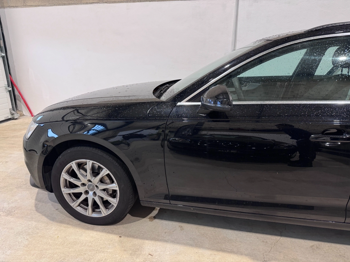 Audi A4 - photo 7