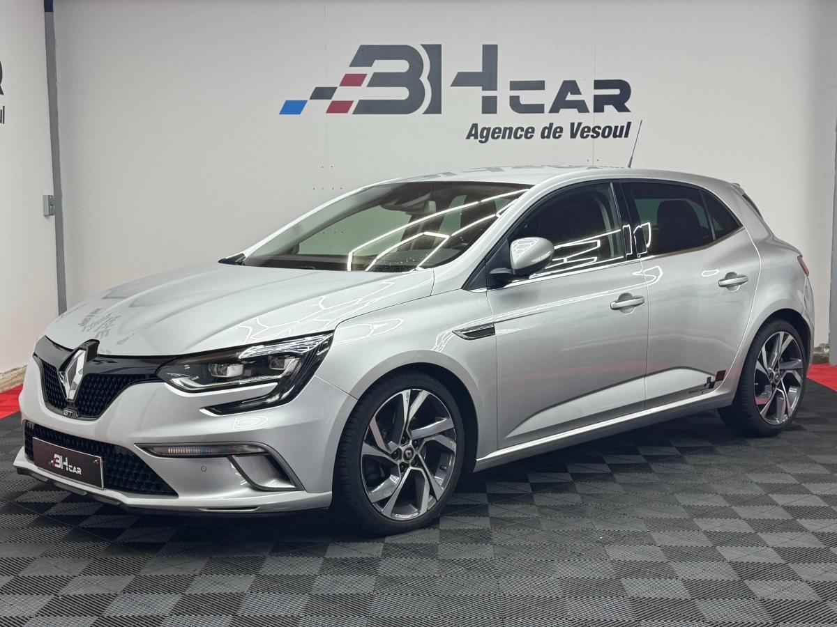 Image: Renault Megane IV 1.6 TCE GT EDC7 - 205cv / Bose / Keyless / Sièges chauffants / Bluetooth / Caméra