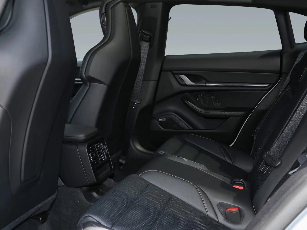 Porsche Taycan Sport Turismo 435ch 634Km WLTP Phase II/Roues AR Dir/PVT+/Chrono/Sound/Sièges 18/Bose/Pano/HD Matrix