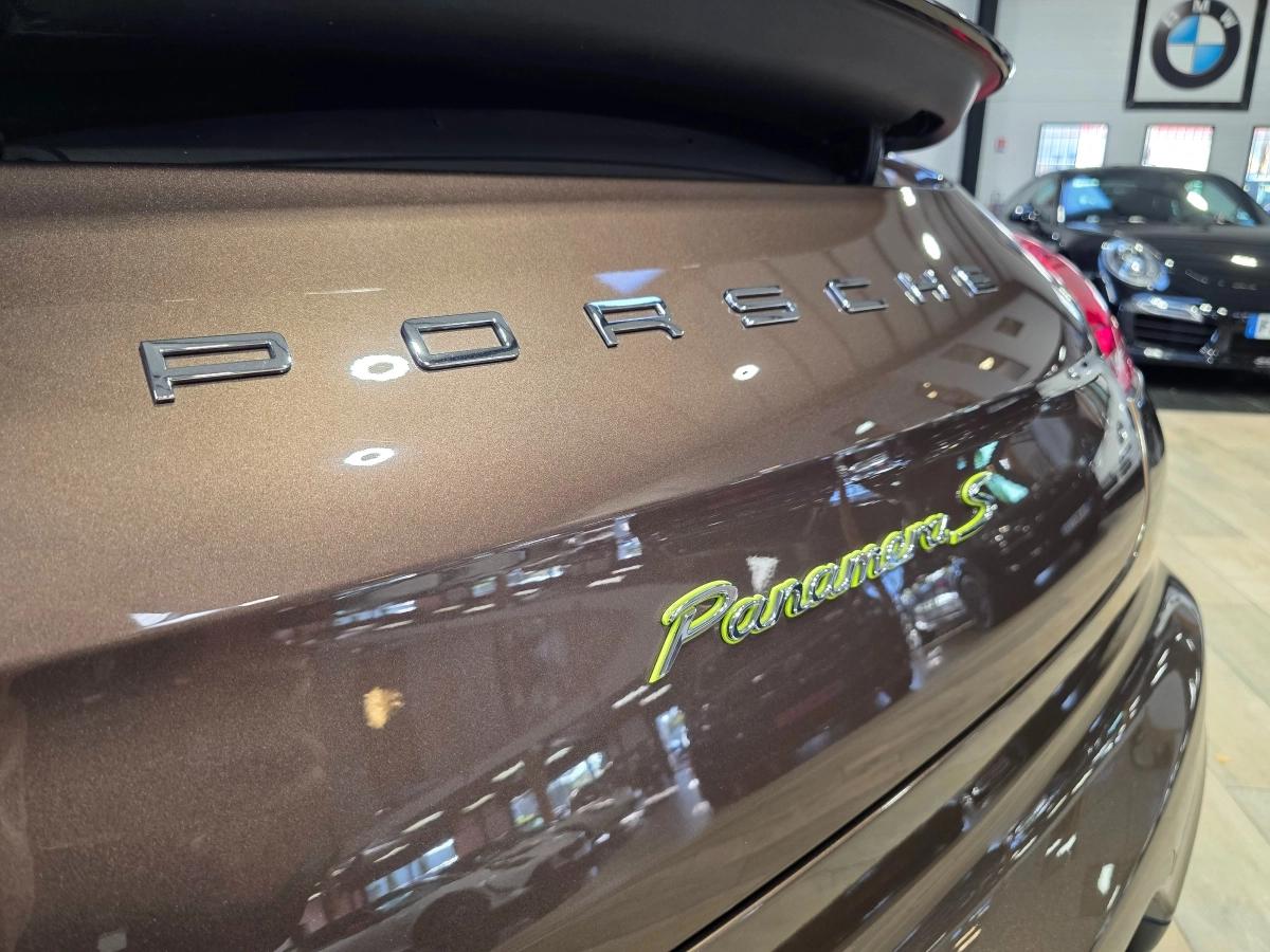Porsche Panamera 3.0 E-HYBRID 416H 335 PHEV 9.4KWH S BVA
