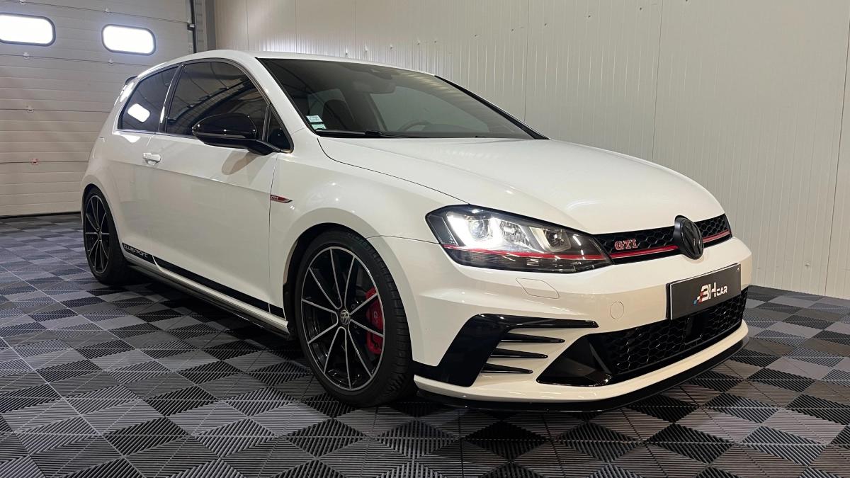 Image: Volkswagen Golf GTI  2.0 TSI 265 CLUBSPORT DSG BVA7