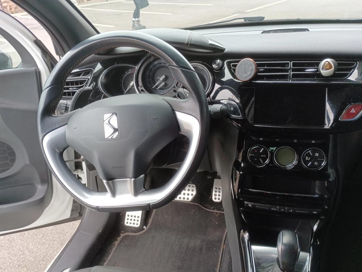 Aperçu indisponible de DS DS 3