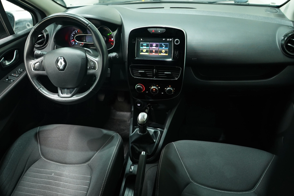 Renault Clio - photo 14
