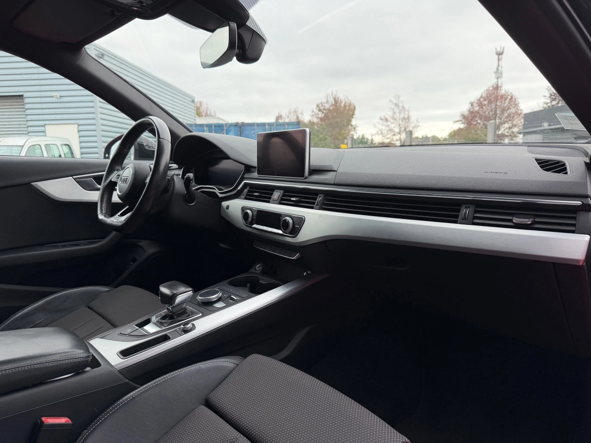 Audi A4 - photo 9