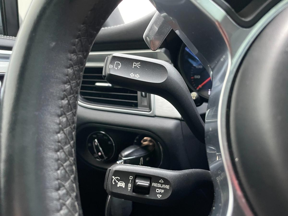 Aperçu indisponible de Porsche Macan