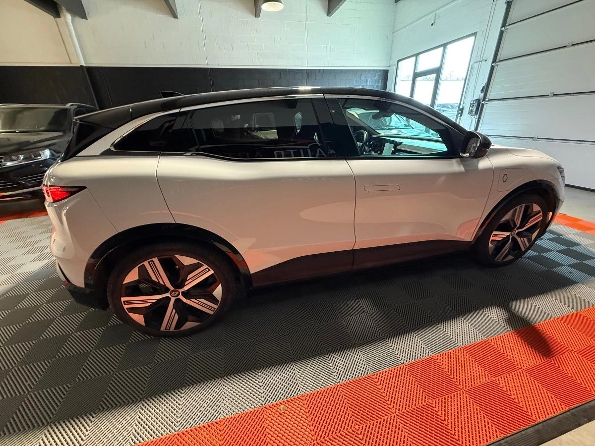 Renault Megane EV60 E-TECH ELECTRIC 220 75PPM 60KWH OPTIMUM-CHARGE ICONIC BVA