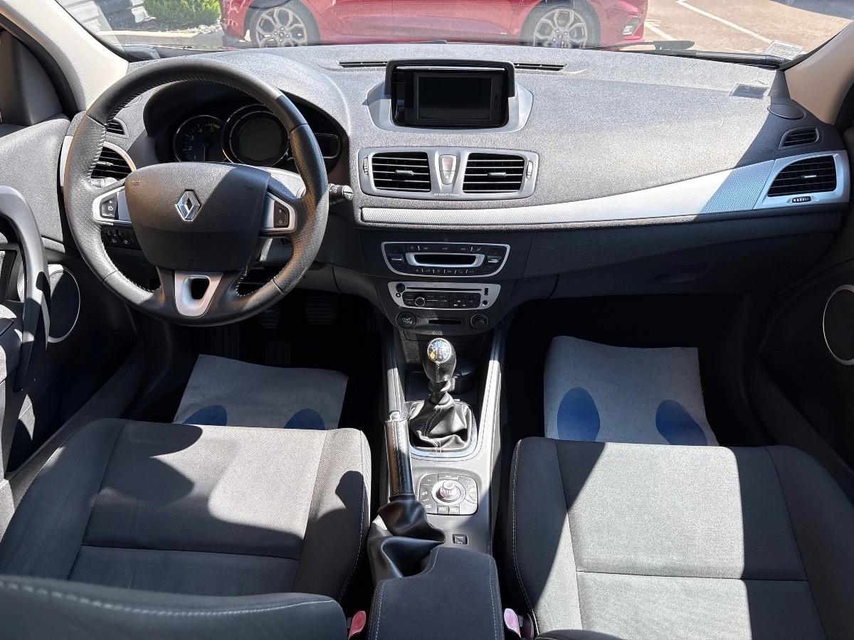 Renault Megane III ESTATE 1.5 DCI 110