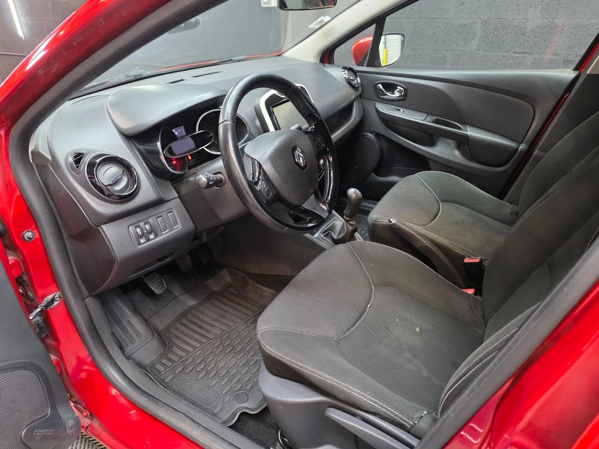 Renault Clio - photo 15