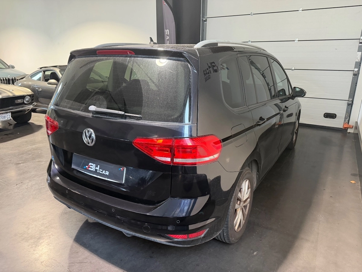 Volkswagen Touran - photo 3