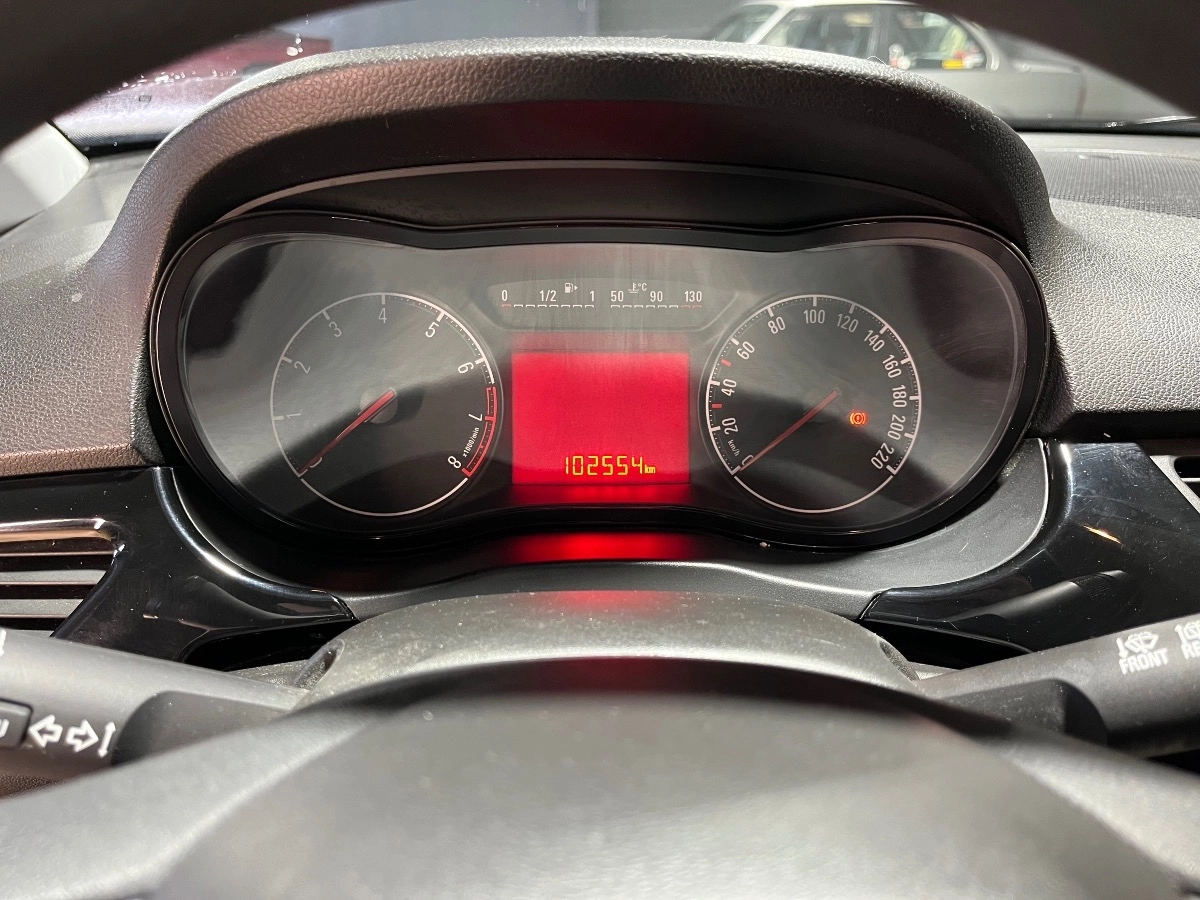 Opel Corsa - photo 11