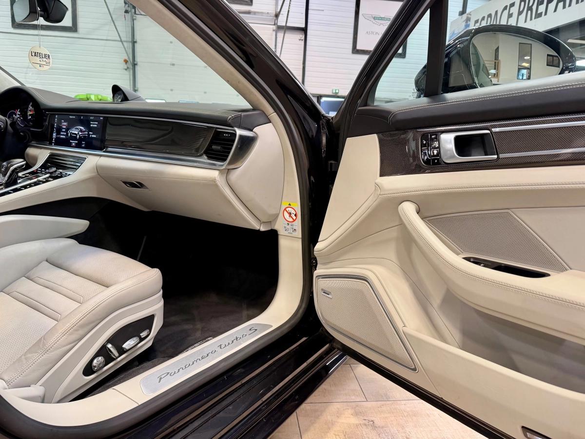 Porsche Panamera 4.0 TURBO E-HYBRID 700H 570 PHEV 17.9KWH S BVA