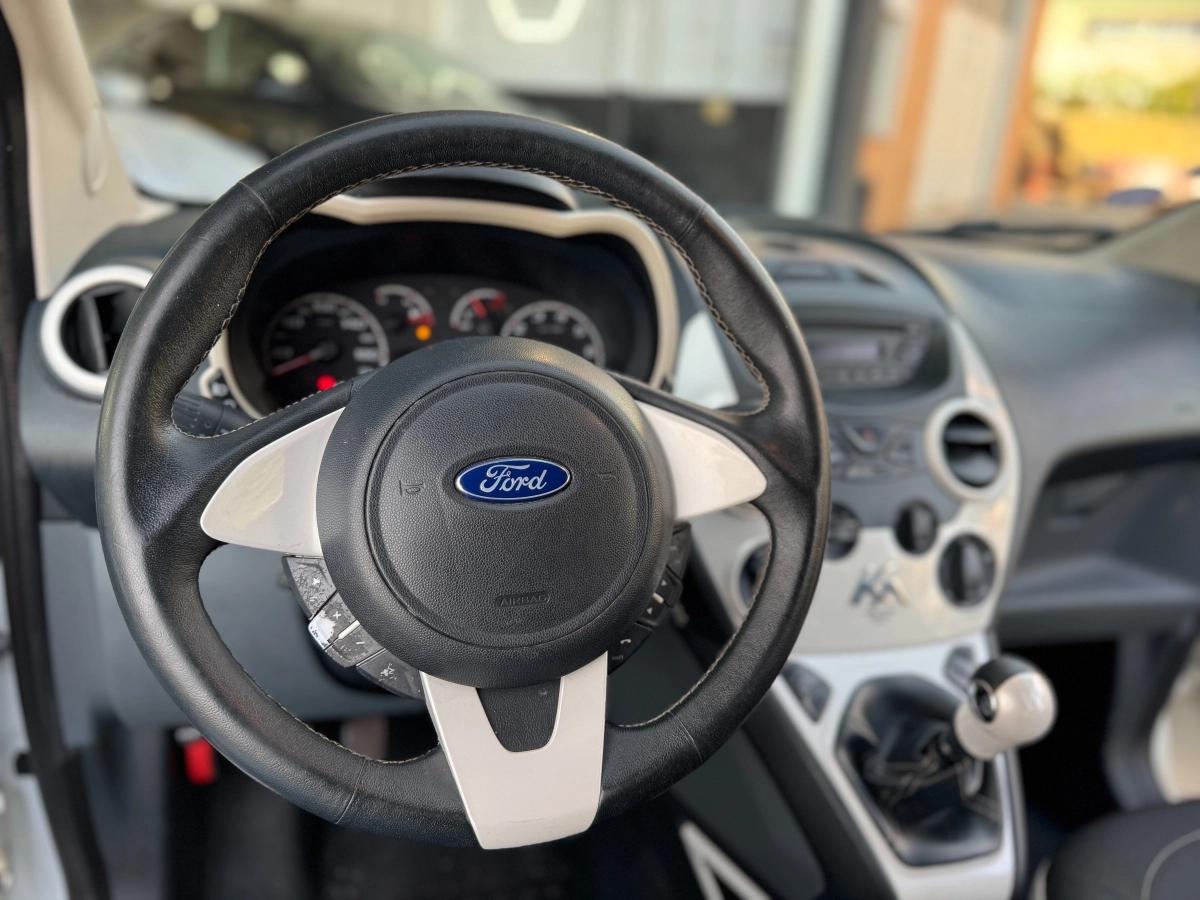 Aperçu indisponible de Ford Ka