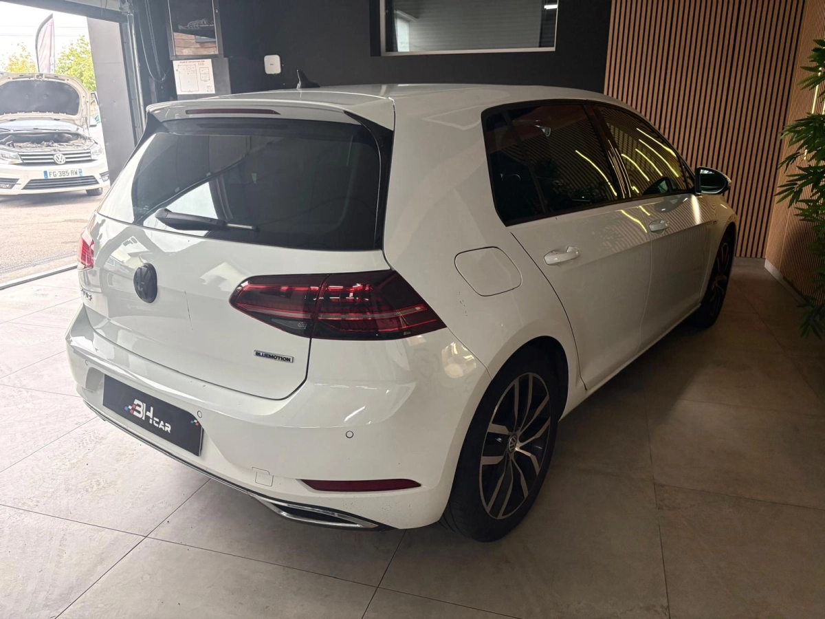 Volkswagen Golf - photo 6