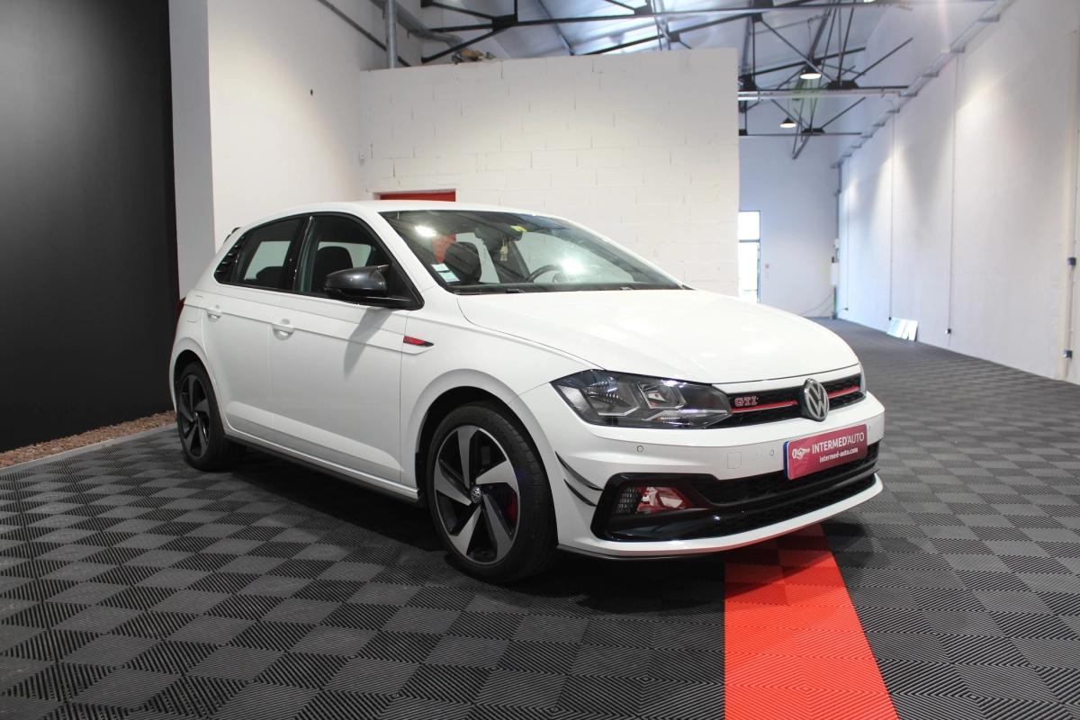 Volkswagen Polo 2.0 TSI 200 GTI DSG BVA