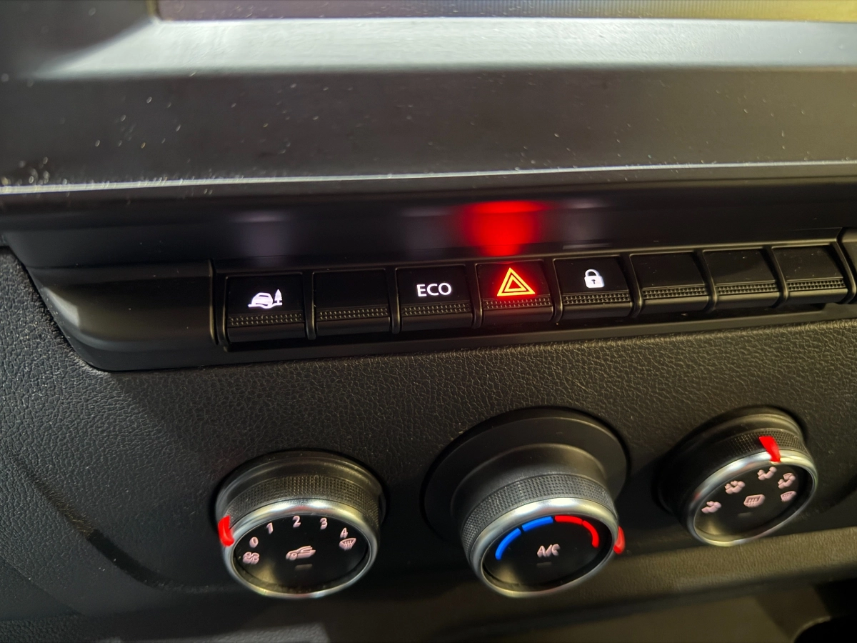 Renault Master Vu - photo 22