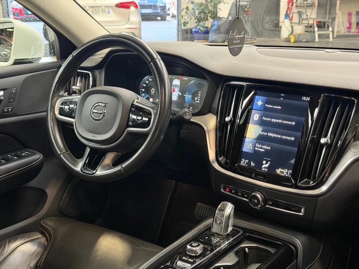 Volvo V60 II T8 390 Twin Engine Inscription Luxe Geartronic 8 Options++
