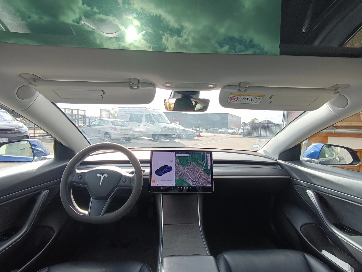 Tesla Model-3 - photo 17