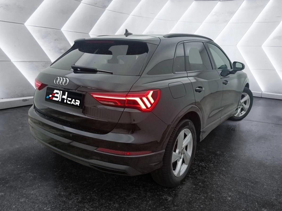 Audi Q3 - photo 6