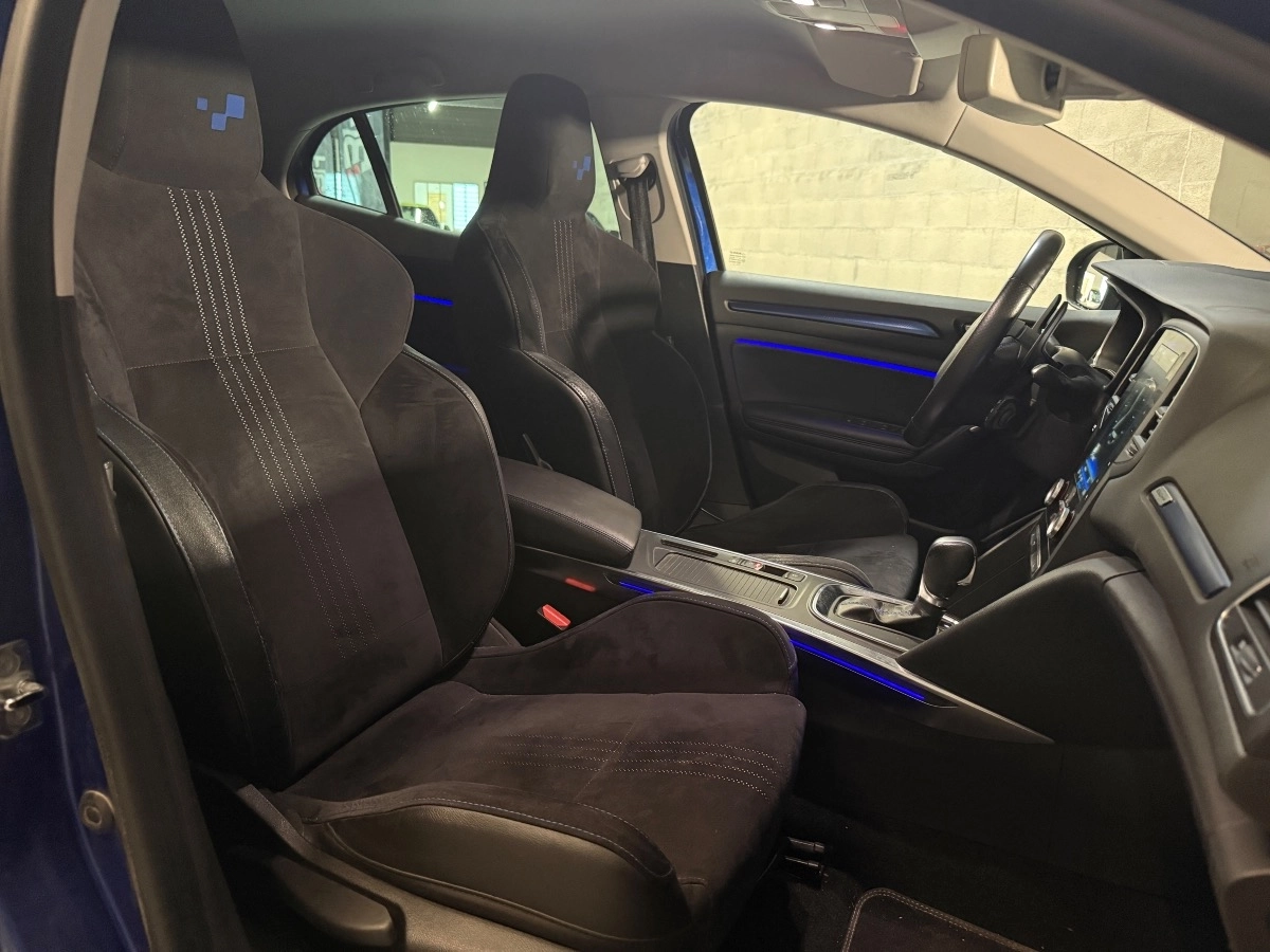 Renault Megane - photo 16