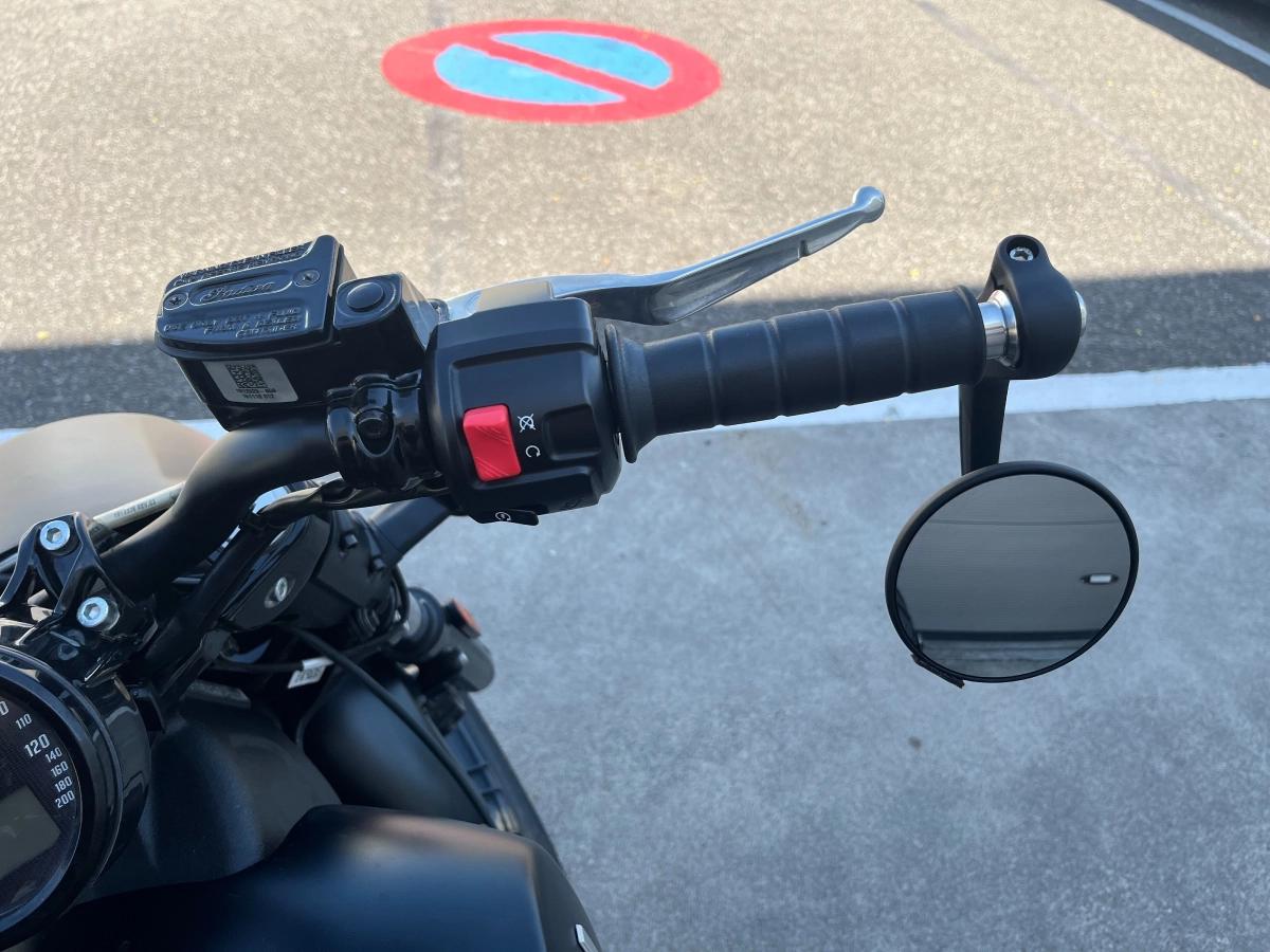 INDIAN MOTORCYCLE SCOUT BOBBER SCOUT BOBBER