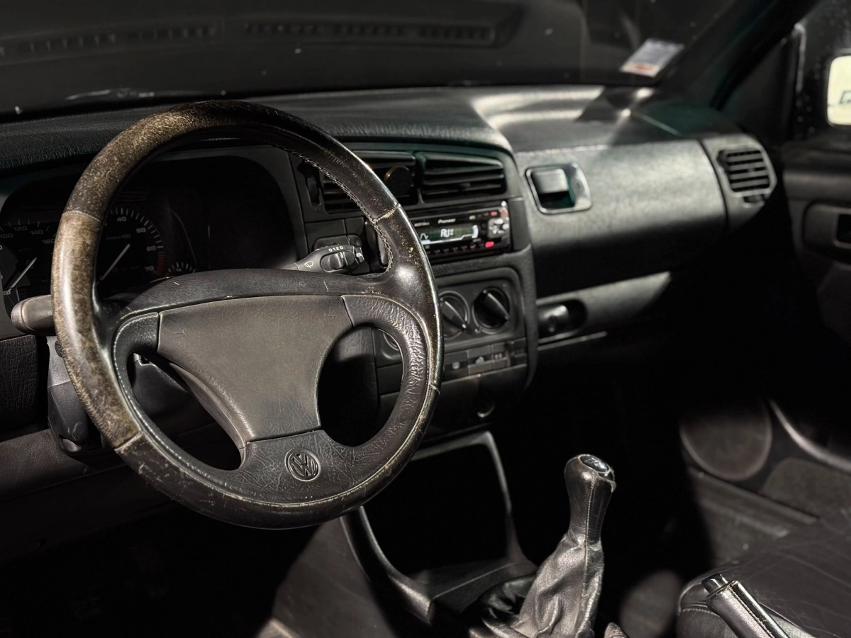 Volkswagen Golf - photo 16