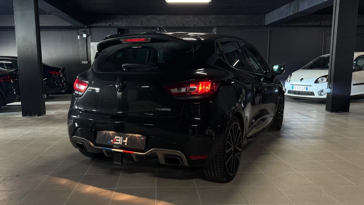 Renault Clio - photo 2