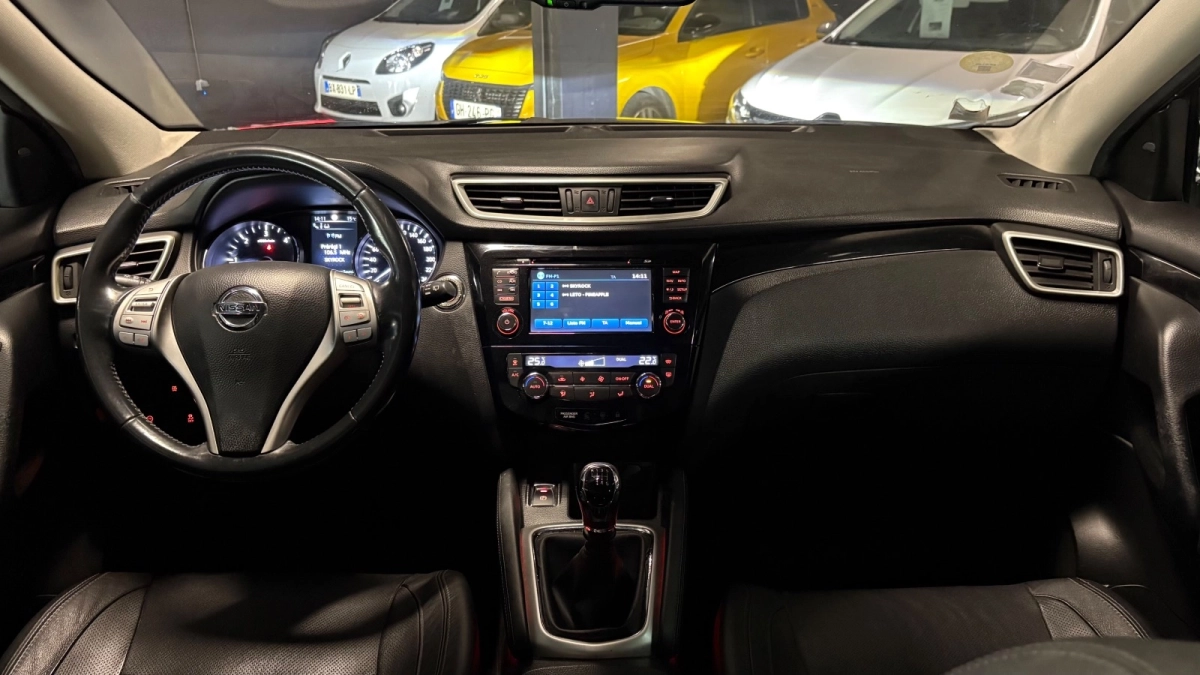 Nissan Qashqai - photo 15