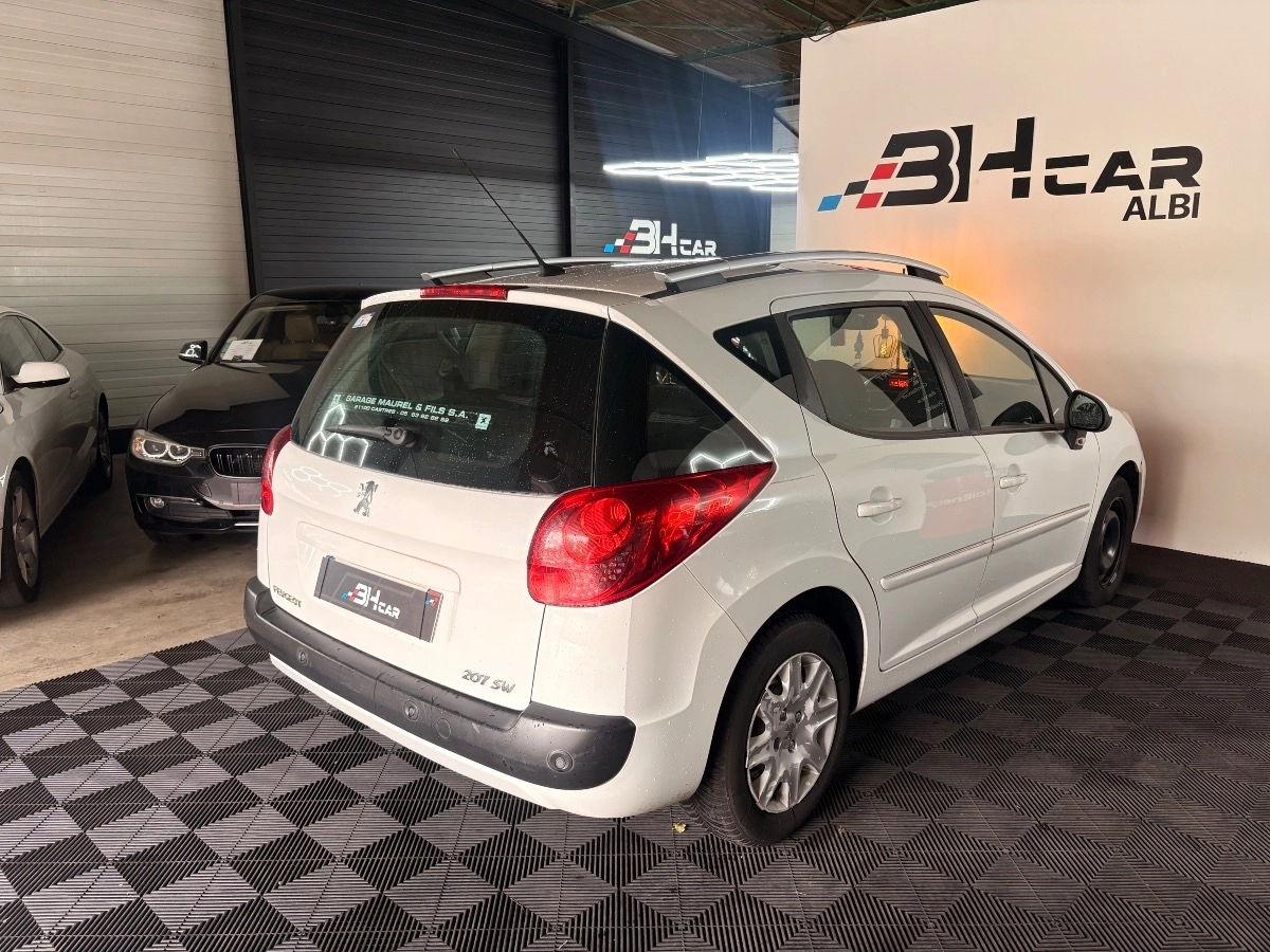 Peugeot 207 - photo 5