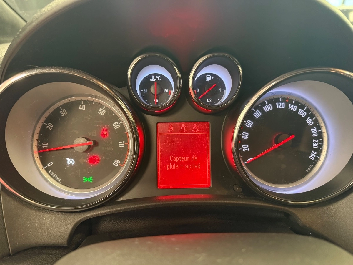 Opel Astra - photo 16