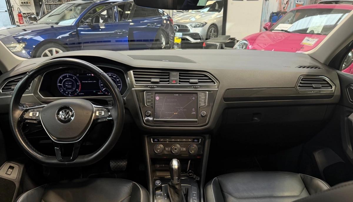 VOLKSWAGEN TIGUAN 2.0L TDi DSG7 150CH - FINITION CARAT EXCLUSIVE - TOIT OUVRANT/CAMERA/SIEGE ELEC