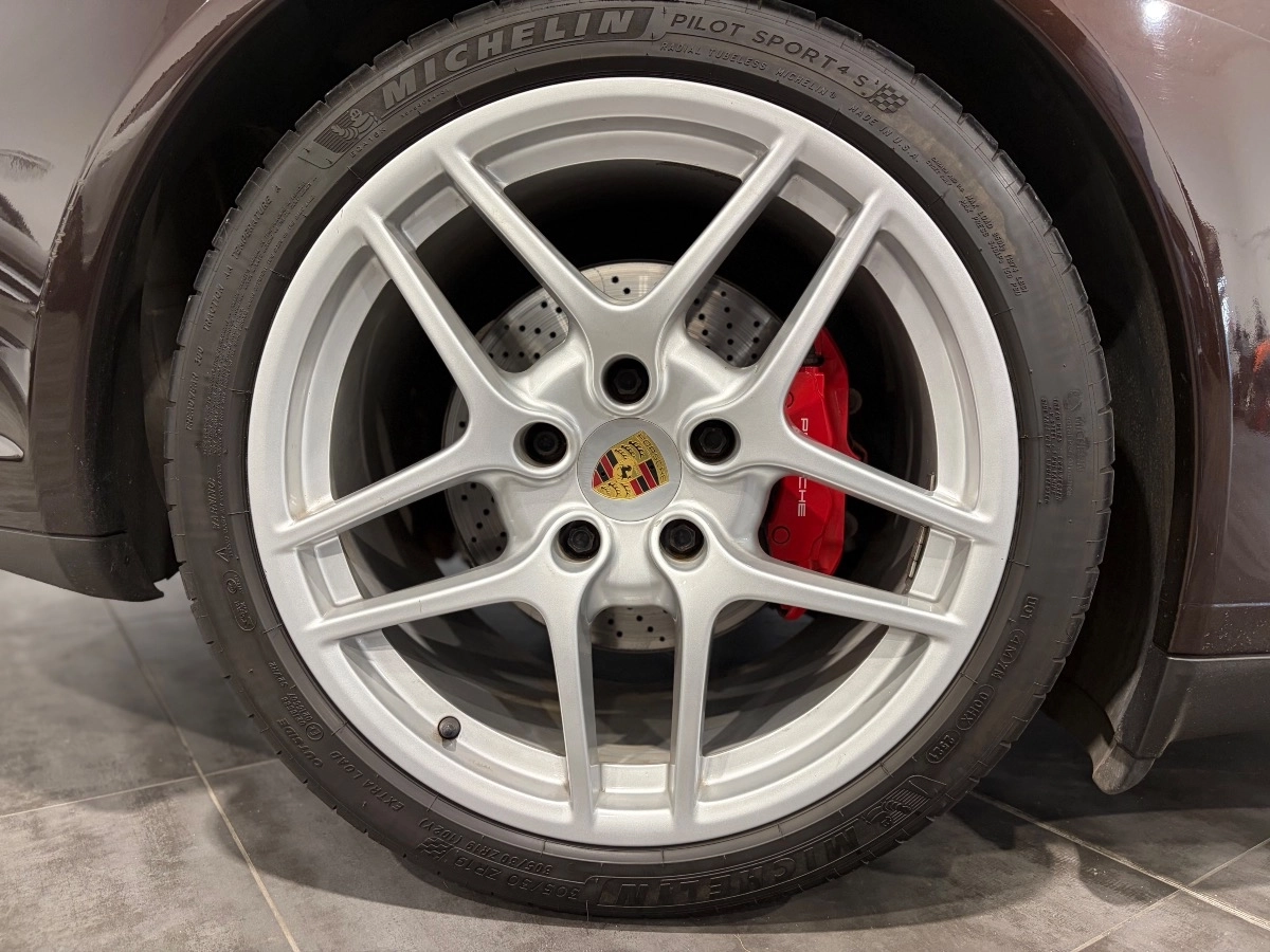 Porsche 911 - photo 27
