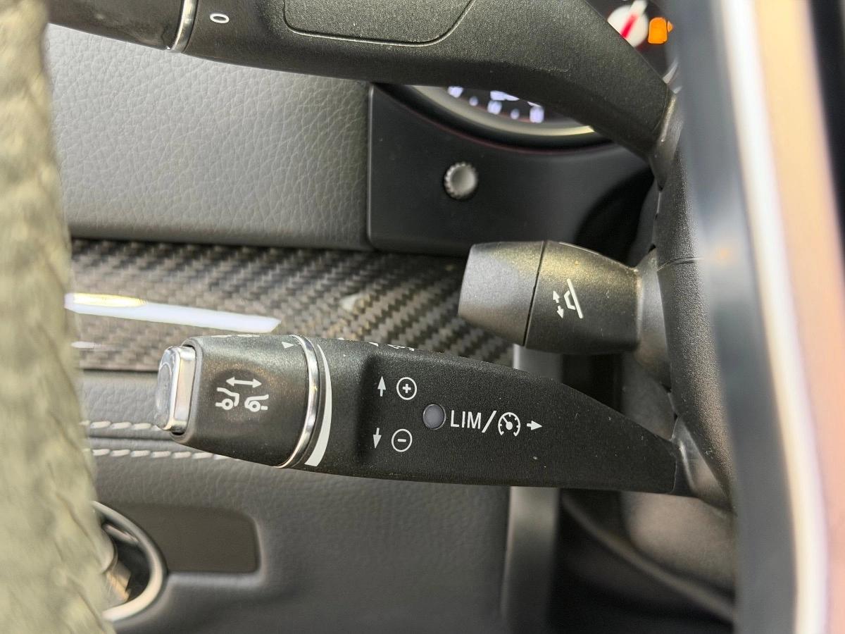 Mercedes Classe Sl SL IV 63 AMG 5.5 585 BVA7