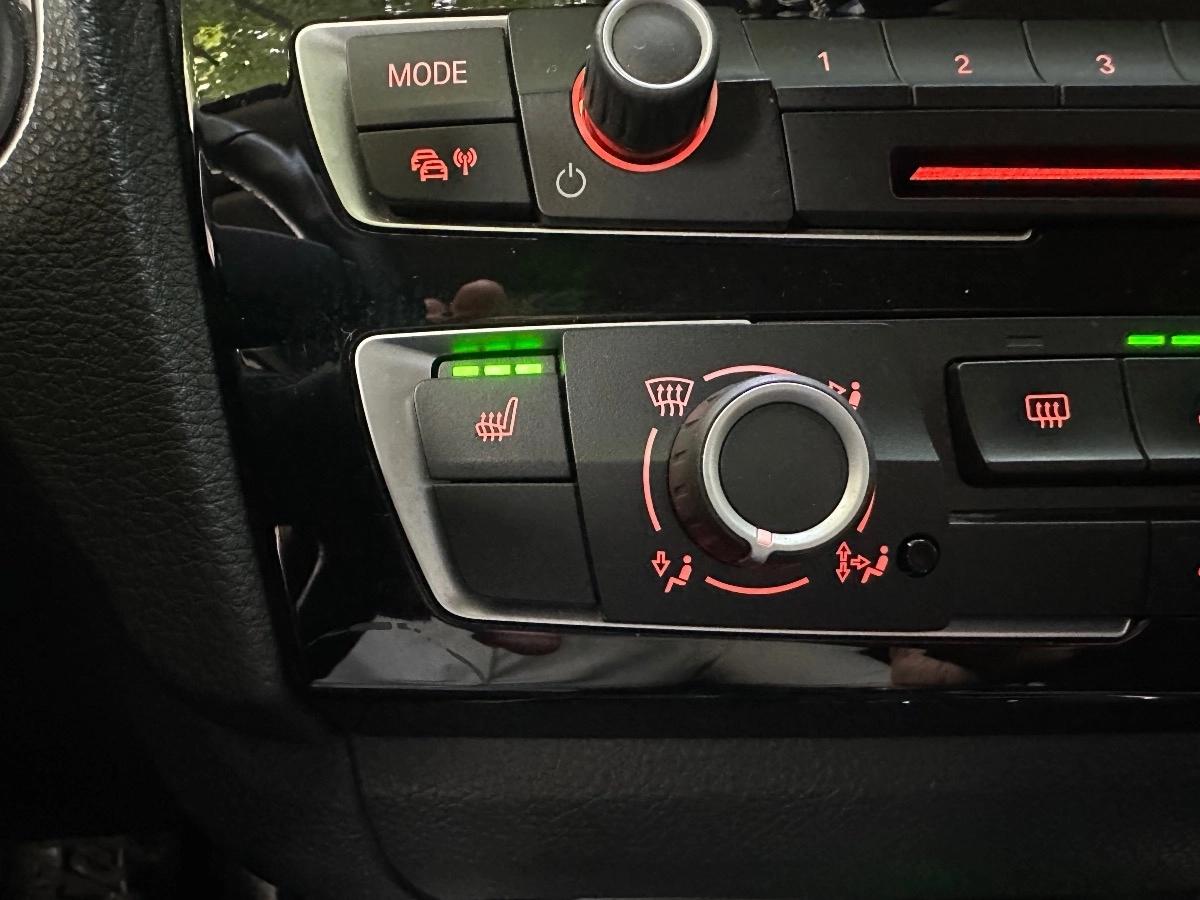 Bmw Serie 1 1.5 118 I 135 LOUNGE