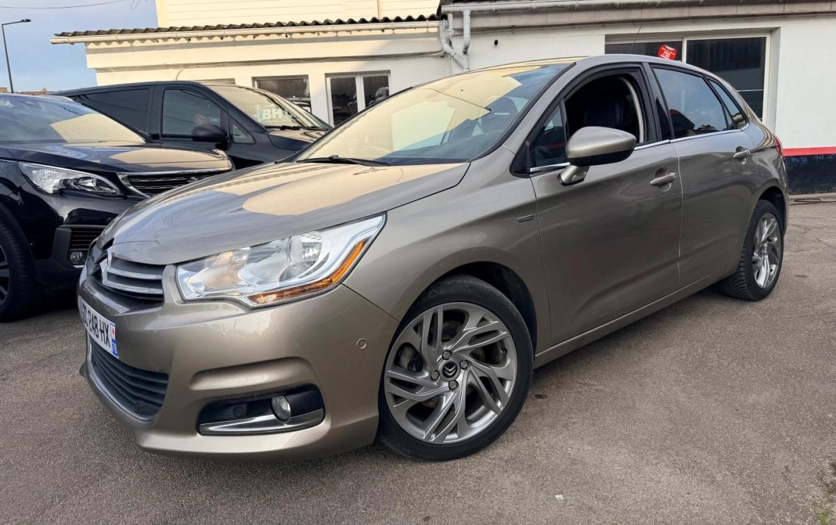 Image: Citroen C4 2.0 BLUEHDI 150 EXCLUSIVE