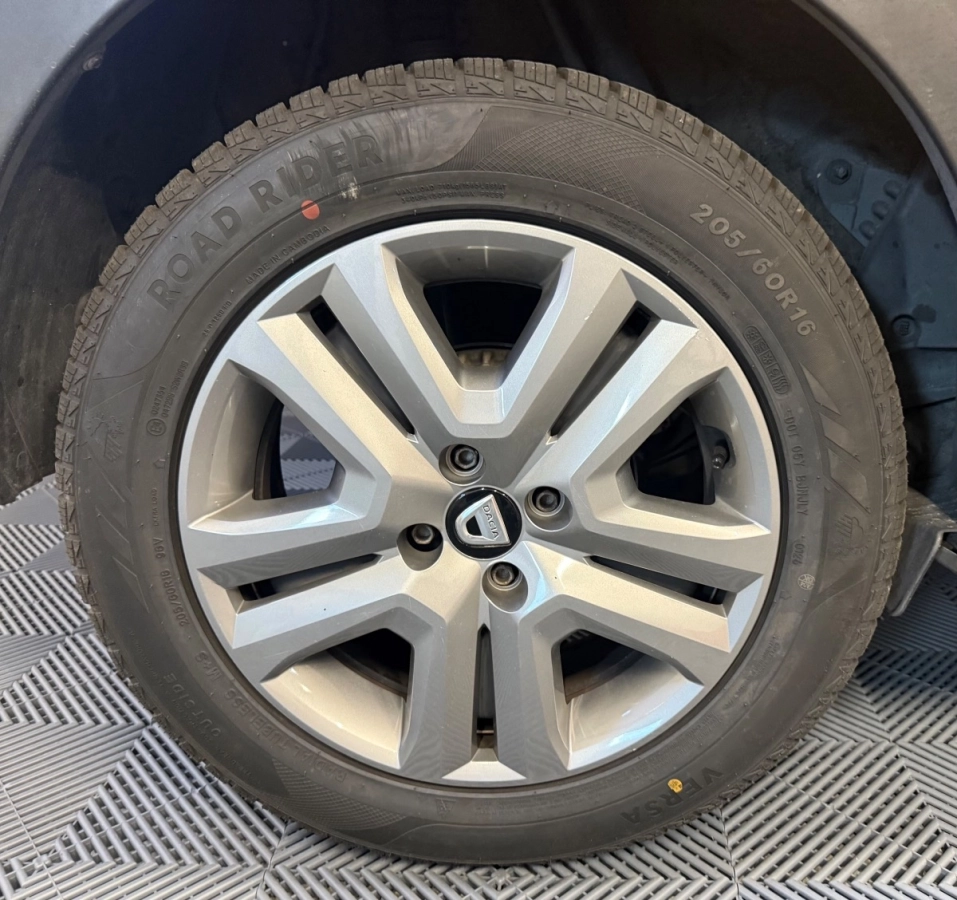 Dacia Sandero - photo 26