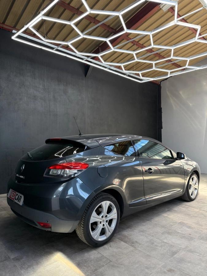Renault Megane COUPE 1.6 DCI 130 ENERGY BOSE