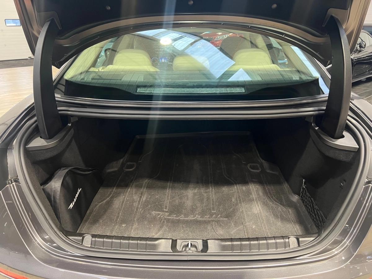 Maserati Ghibli 3.0 330 BVA
