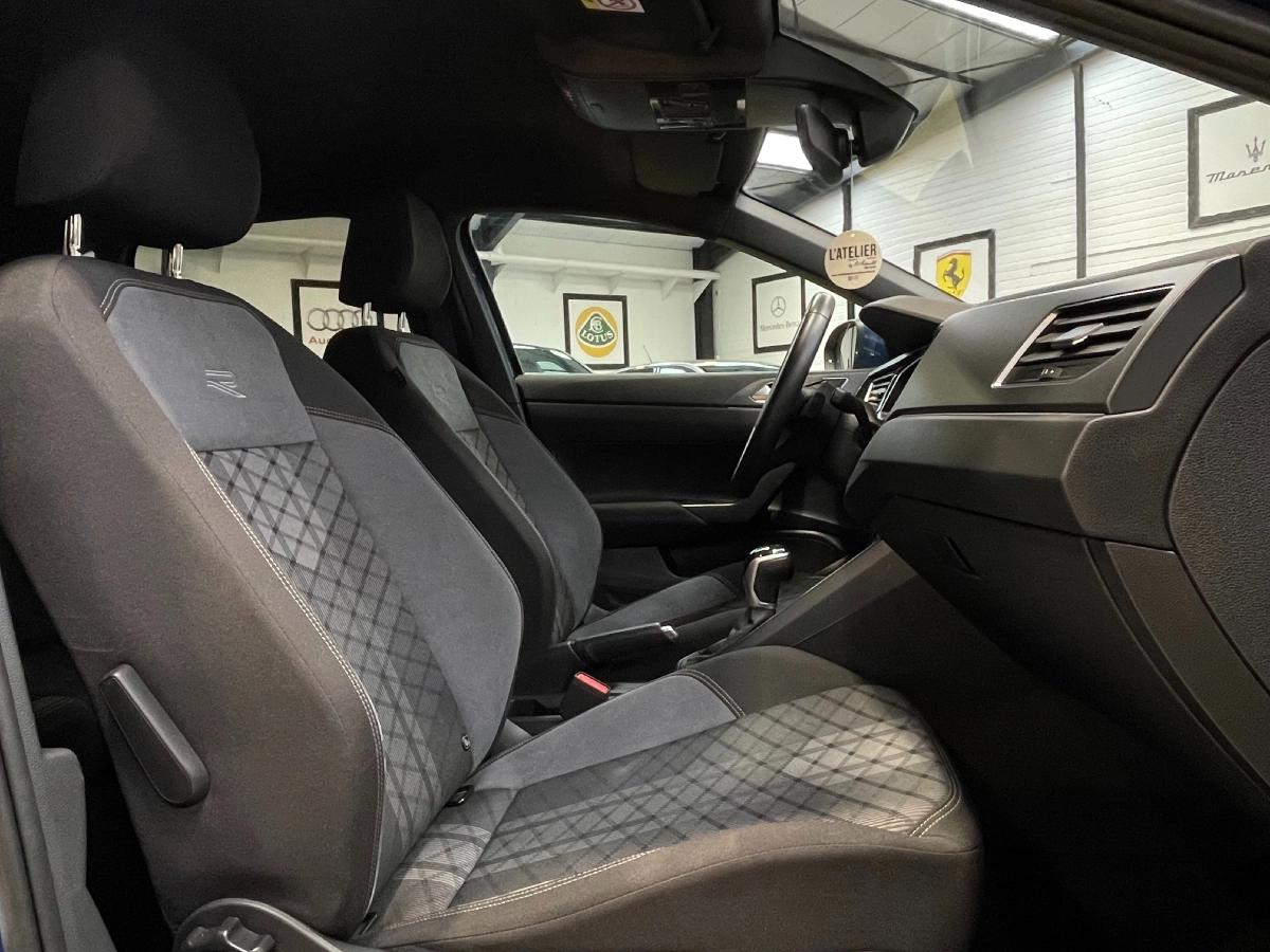 Volkswagen Taigo 1.0 TSI 115 R-LINE DSG BVA