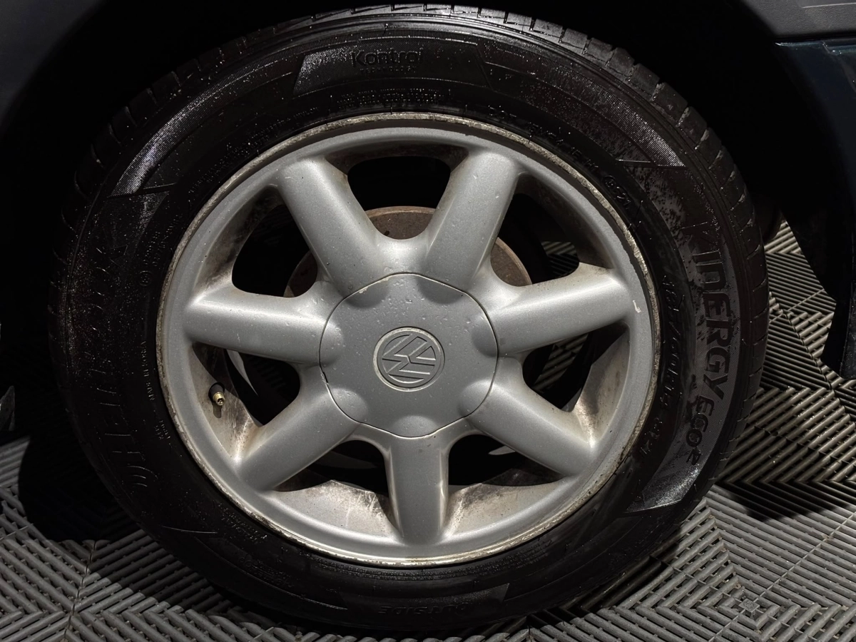 Volkswagen Golf - photo 25