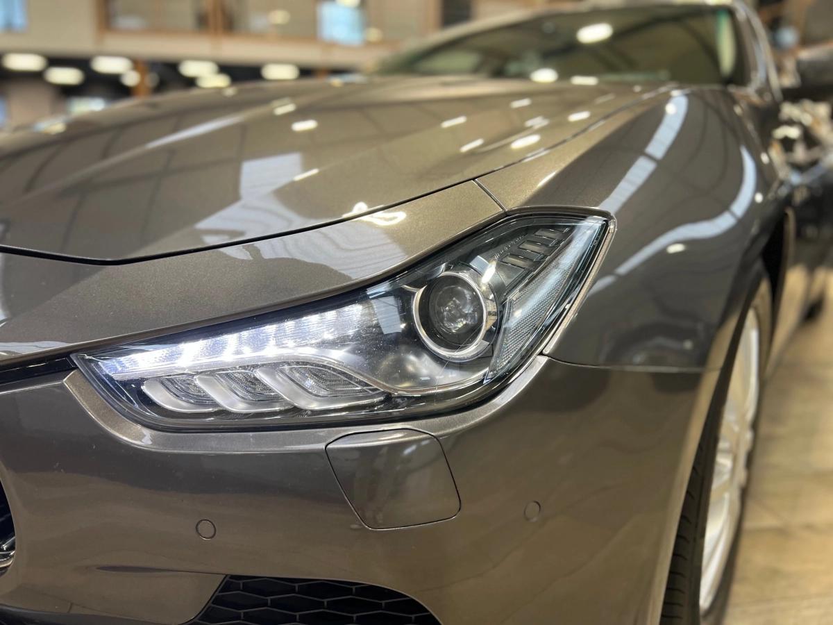 Maserati Ghibli 3.0 330 BVA