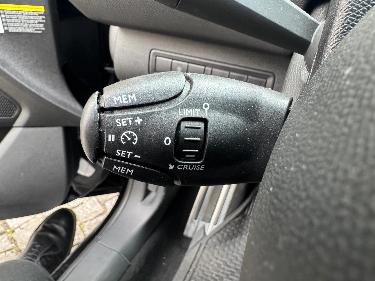 Peugeot 308 GENERATION-II 1.2 PURETECH 130 GT LINE START-STOP