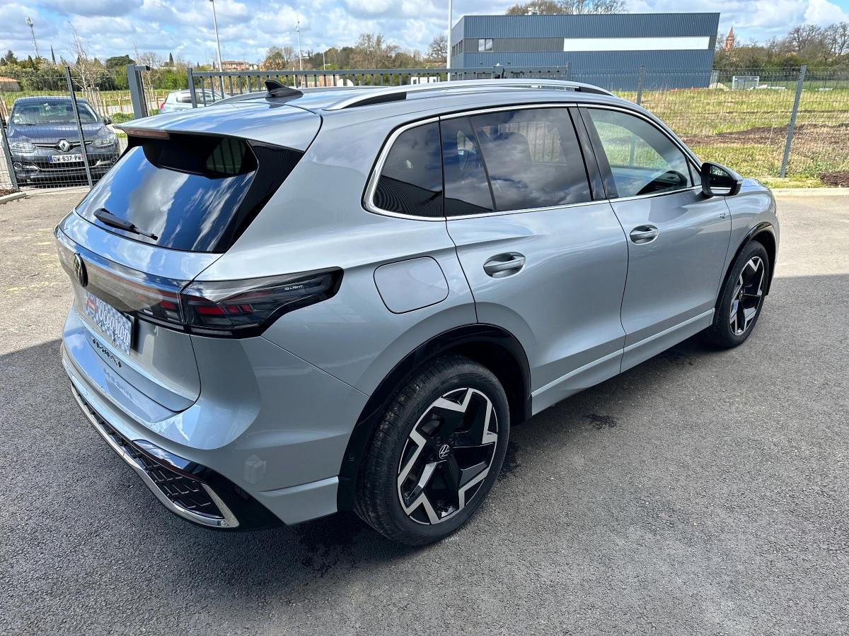 Volkswagen Tiguan 2.0 TDI 150 R-LINE DSG BVA